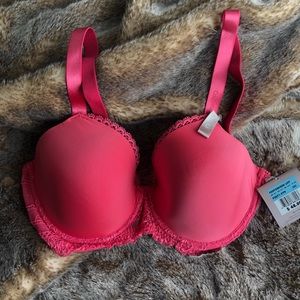 NWT 38C Calvin Klein Seductive Comfort Bra